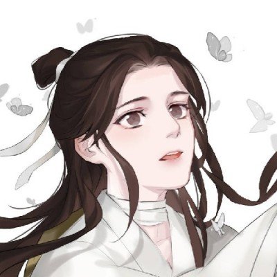大雁父母一前一后护送宝宝