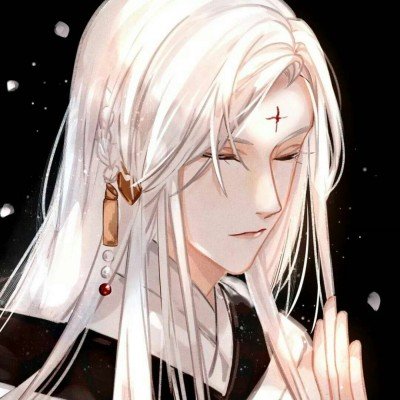 女子带俩娃逛街 接连走丢